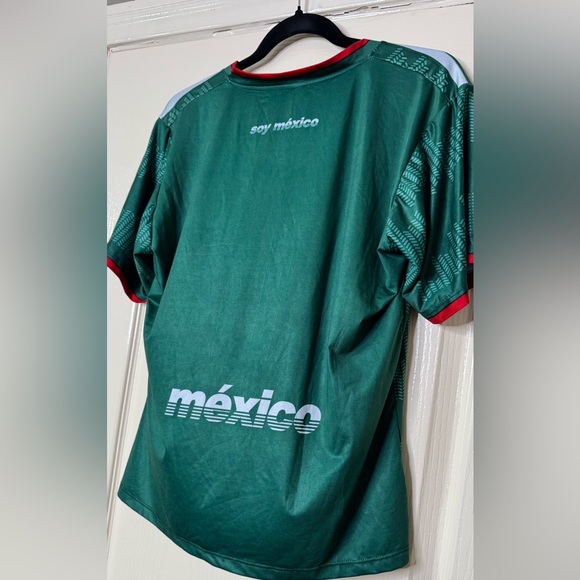 Mexico Jersey Women’s Size L. - Picture 9 of 10